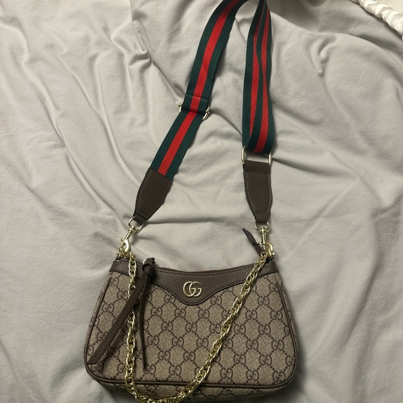 Cute brown cross body bag. Also can be a shoulder bag. - Picture 2 of 2